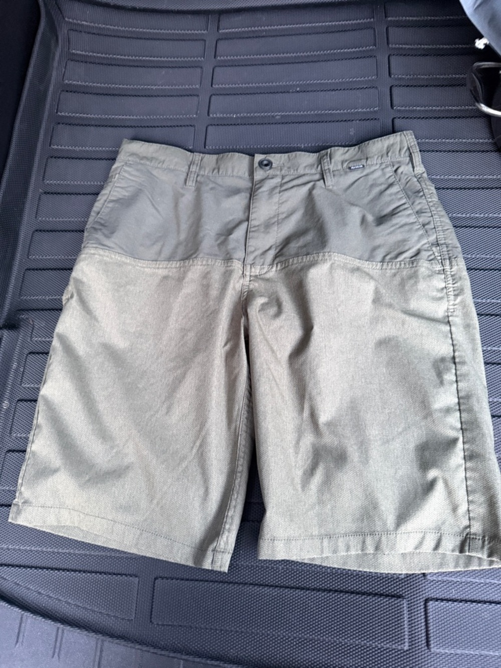 Hurley Two-Tone Olive Flat-Front Men's Shorts